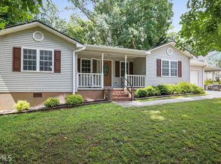 557 Faulkner St, Cleveland, GA 30528