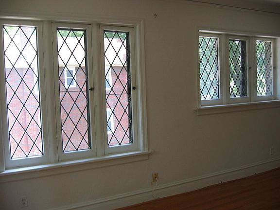 5th image of 7300 Lindell Blvd APT 1W