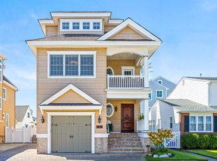28 N Colgate Ave, Longport, NJ 08403
