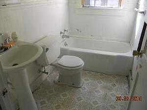 5th image of 403 Everette St