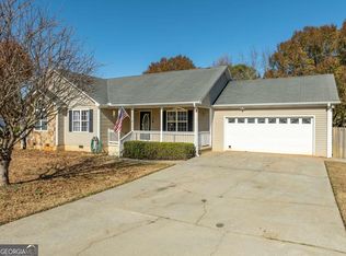 18 Hedgerow Ct SE, Cartersville, GA 30120