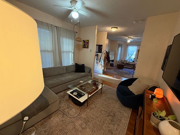 4th image of 41 Creighton St #1