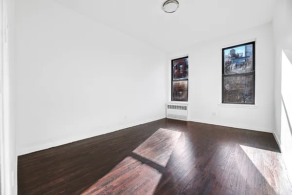 Rented by REAL New York | media 20