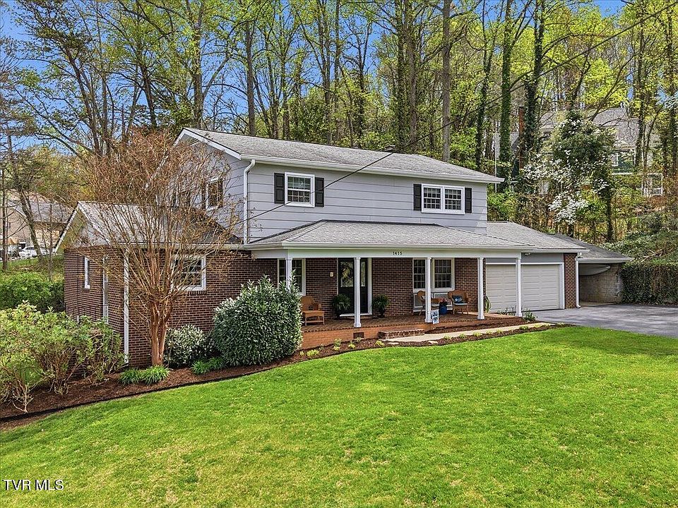 1st image of 1415 Woodmont Dr