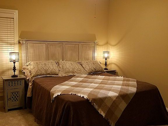 4th image of 6431 Dunnavant Pl NW