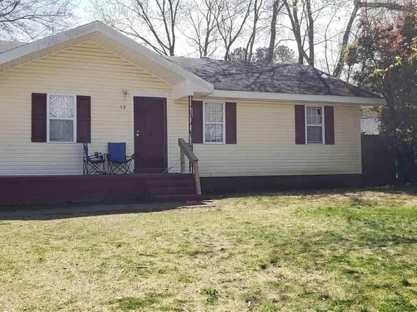 52 Carver Ave, Jackson, TN 38301