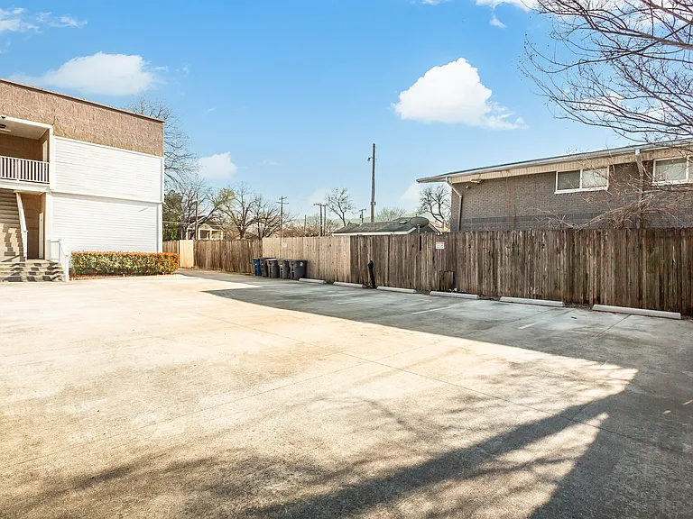 4719 Junius St #1 — Photo 33