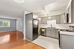 1822 N Rock Springs Rd NE #7 — Photo 8