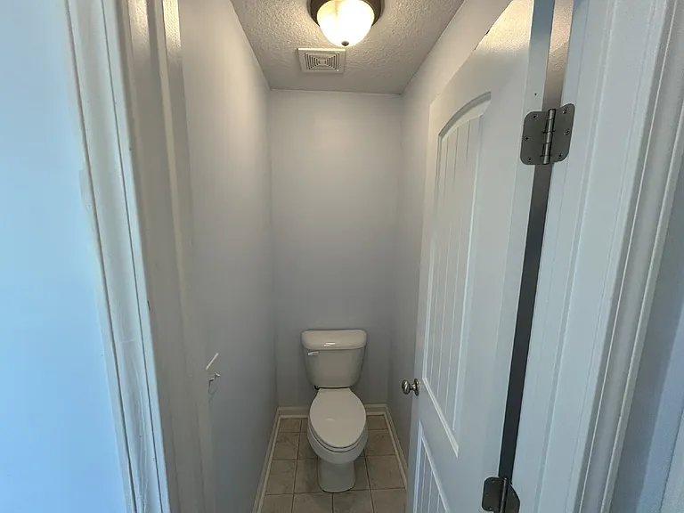 206 Summerhill Dr — Photo 12