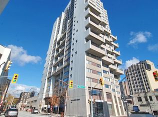 380 Pelissier St #904, Windsor, ON N9A 6V7
