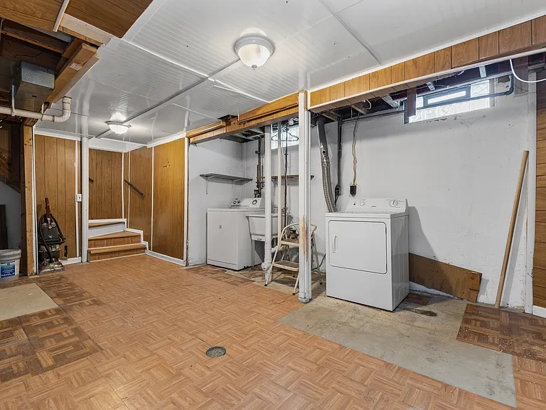 2907 Roundtree Dr — Photo 30