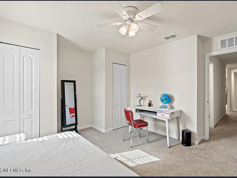 24 Oarsman Crossing Dr — Photo 17