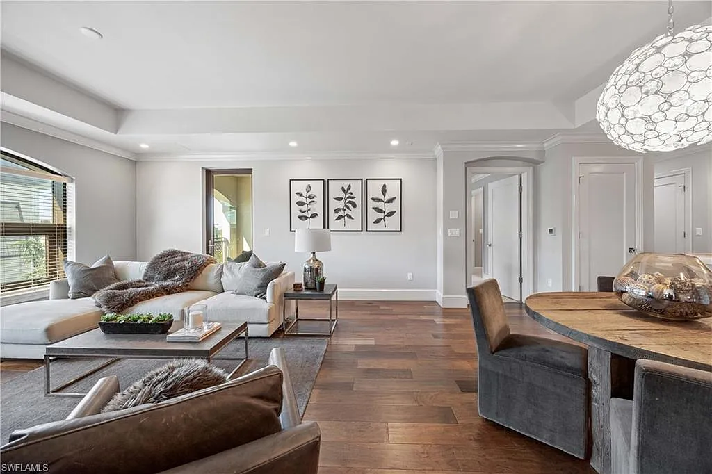 2 bed, 2.0 bath, 1475 sqft, $12,000 — Photo 4