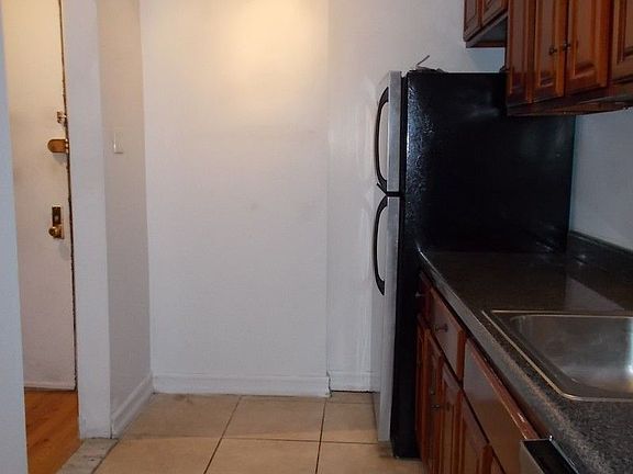 3rd image of 436 Eastern Pkwy APT 1G