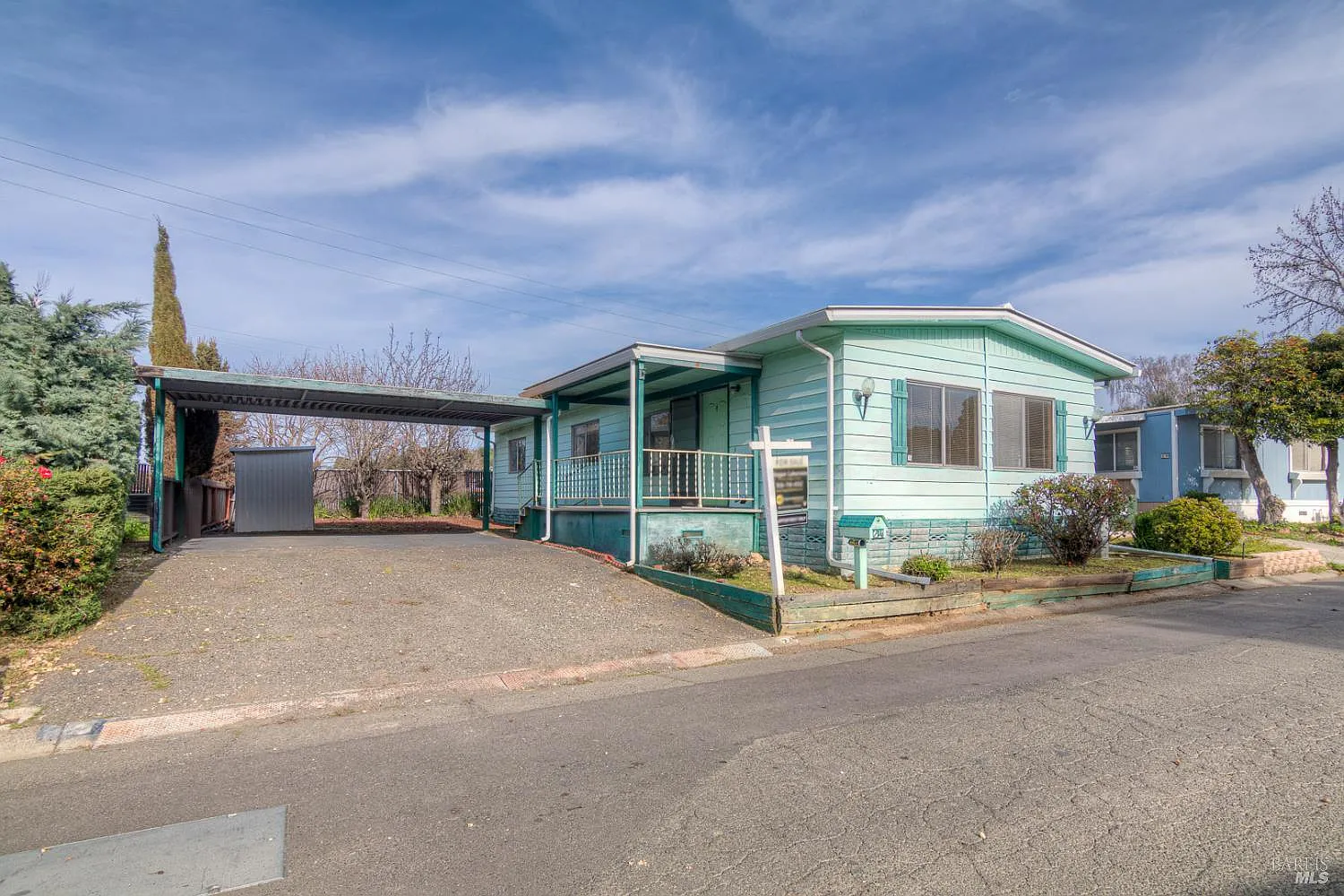 24 Constance Dr photo 1