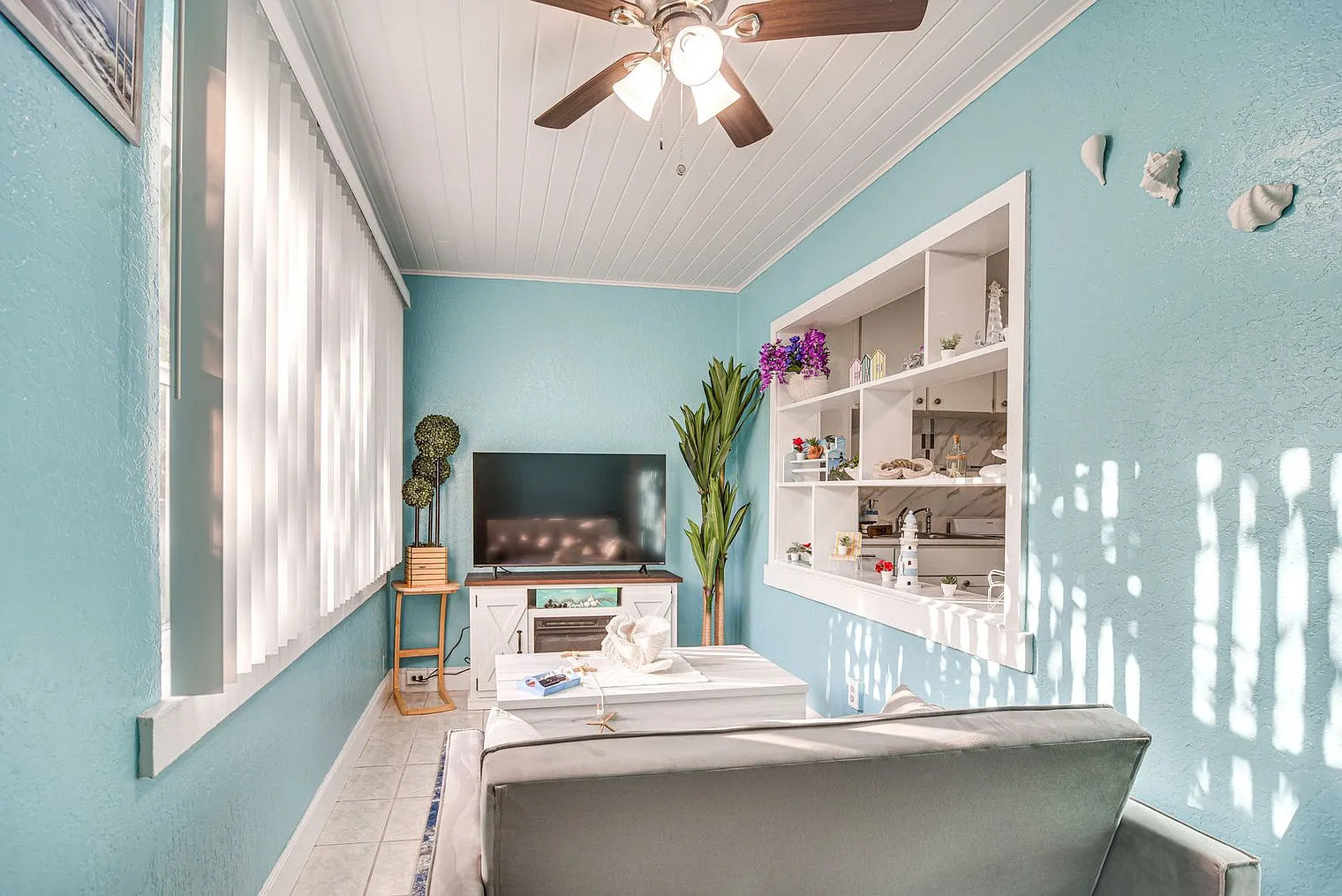 1 bed, 1.0 bath, 495 sqft, $2,322 — Photo 3