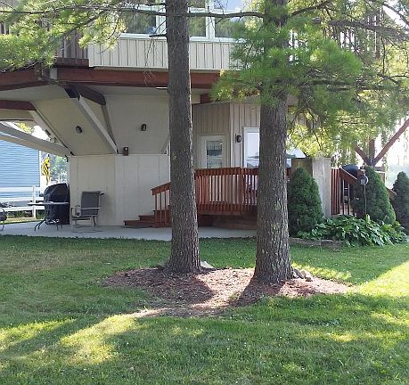 5th image of 9034 Ash Ln