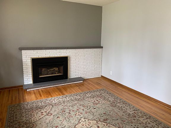 Living Room - 19x11 Refinished hardwood floors