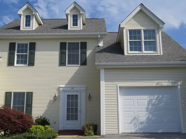 817 Barclay Dr, Abingdon, VA 24210