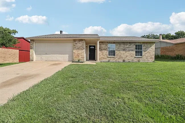 329 Rockcrest Dr