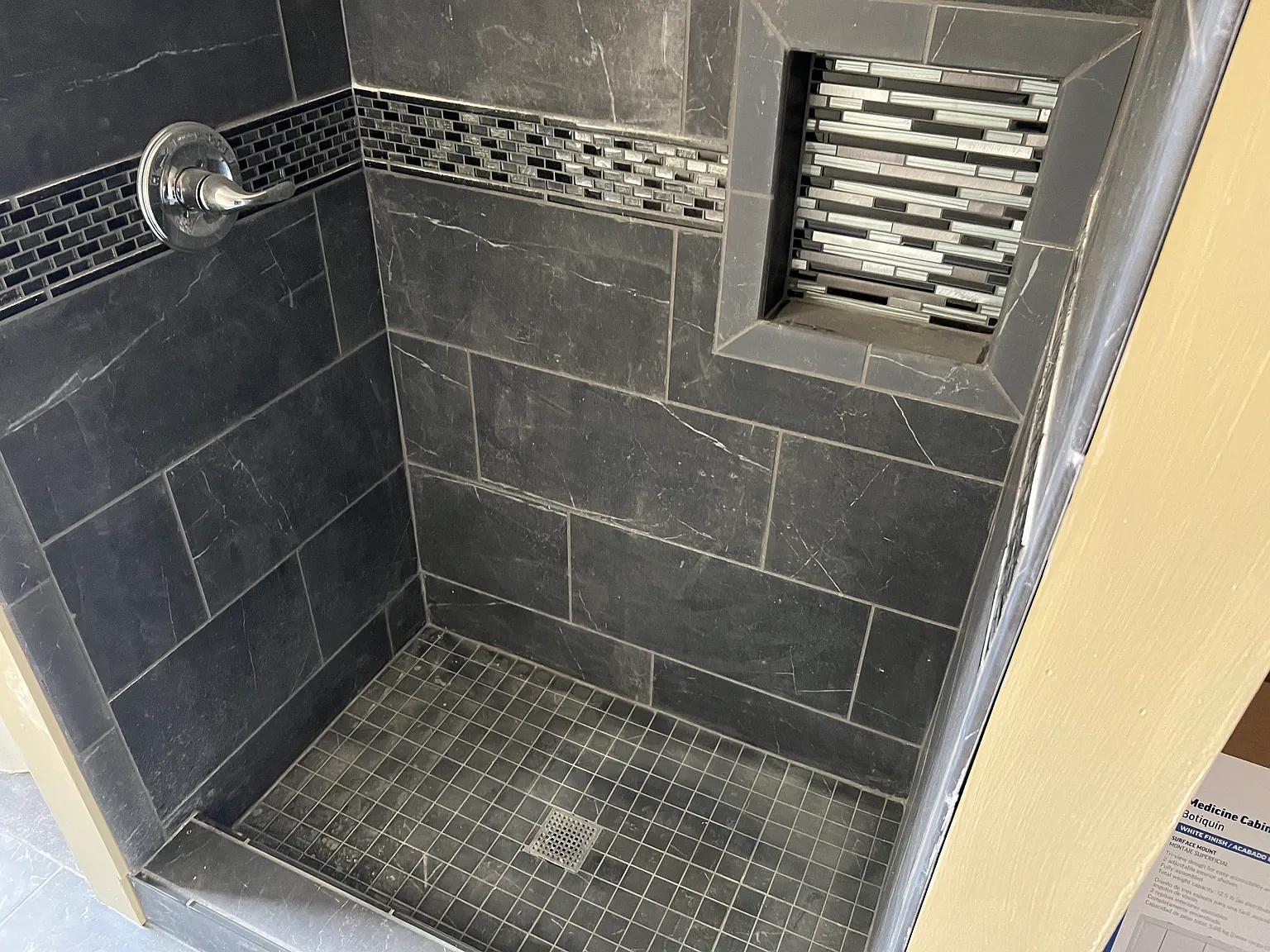 3 bed, $1,800 — Photo 4
