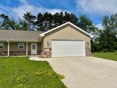 2123 Abbey Rd, New London, WI, 54961