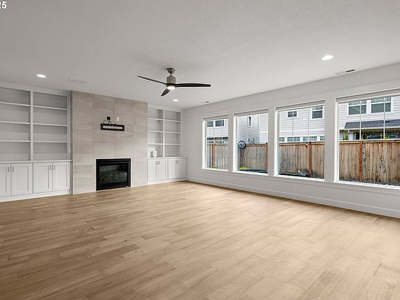 2nd image of 3924 SE 74th Ave