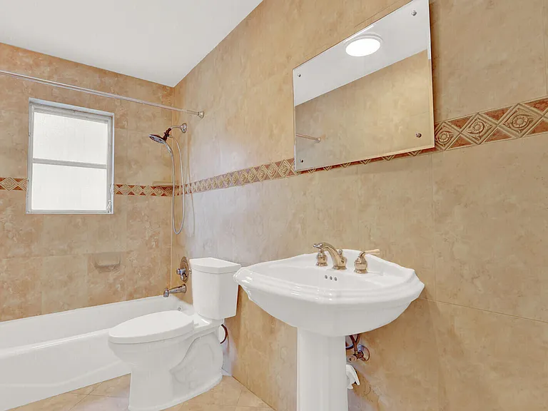4529 Square Lake Dr — Photo 24