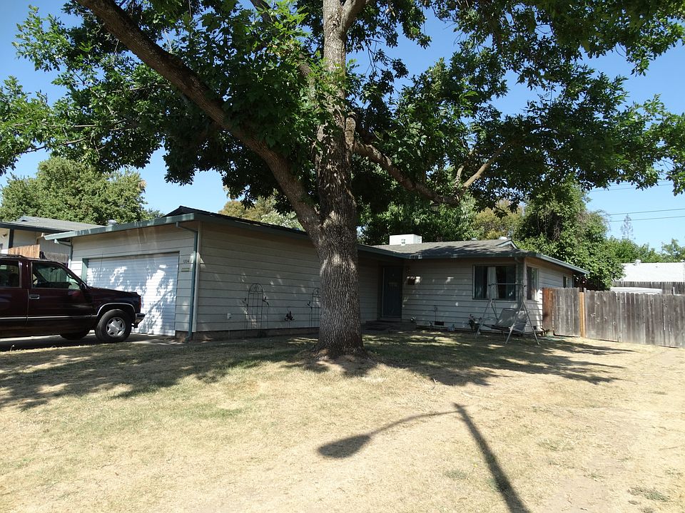 1st image of 1304 Champion Oaks Dr