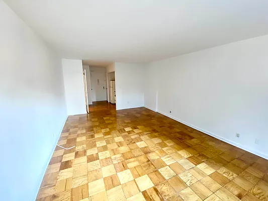 Rented by Highline Residential | media 3