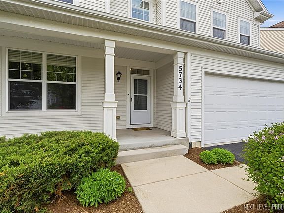 3rd image of 5734 Oak Ridge Way