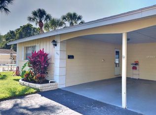 1094 Loch Haven Dr N, Dunedin, FL 34698