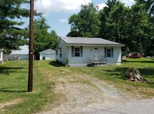 1140 E Rendleman St, Carbondale, IL 62901