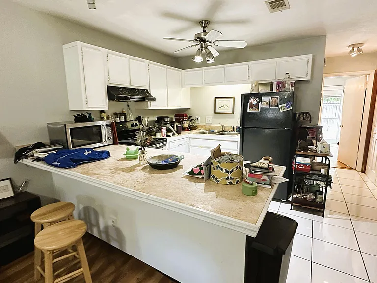 1059 Ocala Rd — Photo 4