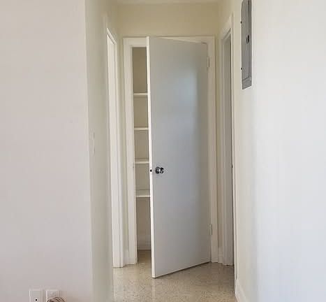 5th image of 1110 Westminster St W