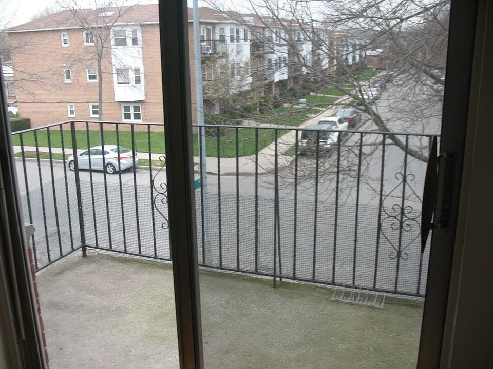 2nd image of 8715 Dumont Ave APT 3A