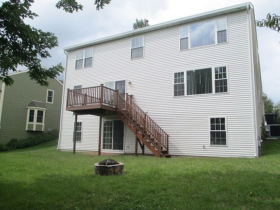 2nd image of 902 Brandt Dr
