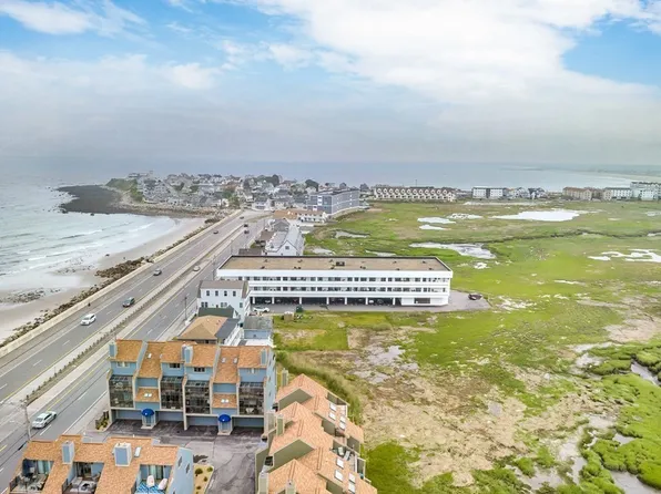 567 Ocean Blvd Unit 207, Hampton, NH 03842