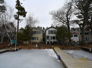 E1442 Grandview Rd, Waupaca, WI 54981