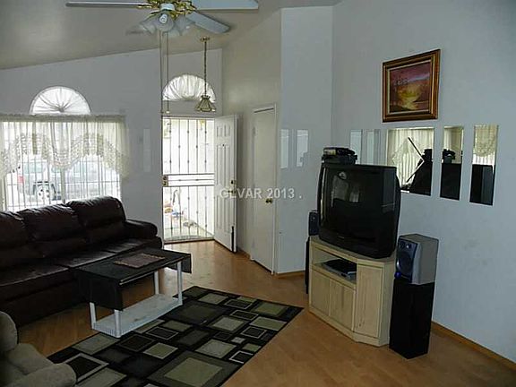4th image of 6399 Dallaswood Ln