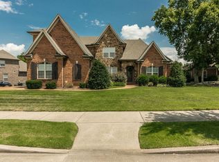 1559 Hunt Club Blvd, Gallatin, TN 37066