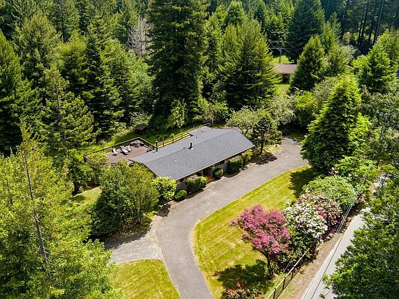 3rd image of 4281 Mitchell Rd