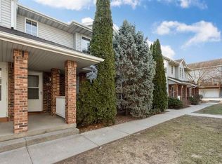 330 W Side Dr, Iowa City, IA 52246