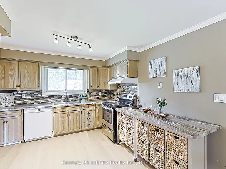 7 Robmar St — Photo 6