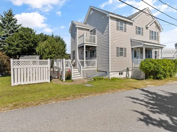 2 Barker St, Newburyport, MA 01950