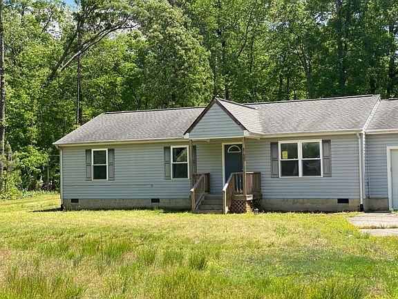 3rd image of 4743 Clopton Dr