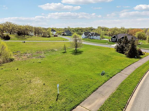 4th image of 2745 General Sieben Dr