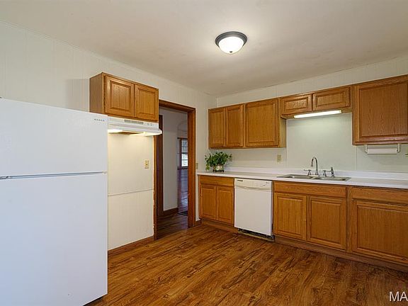 4th image of 507 E 13th St