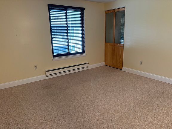 5th image of 220 Bedford St Unit D-5