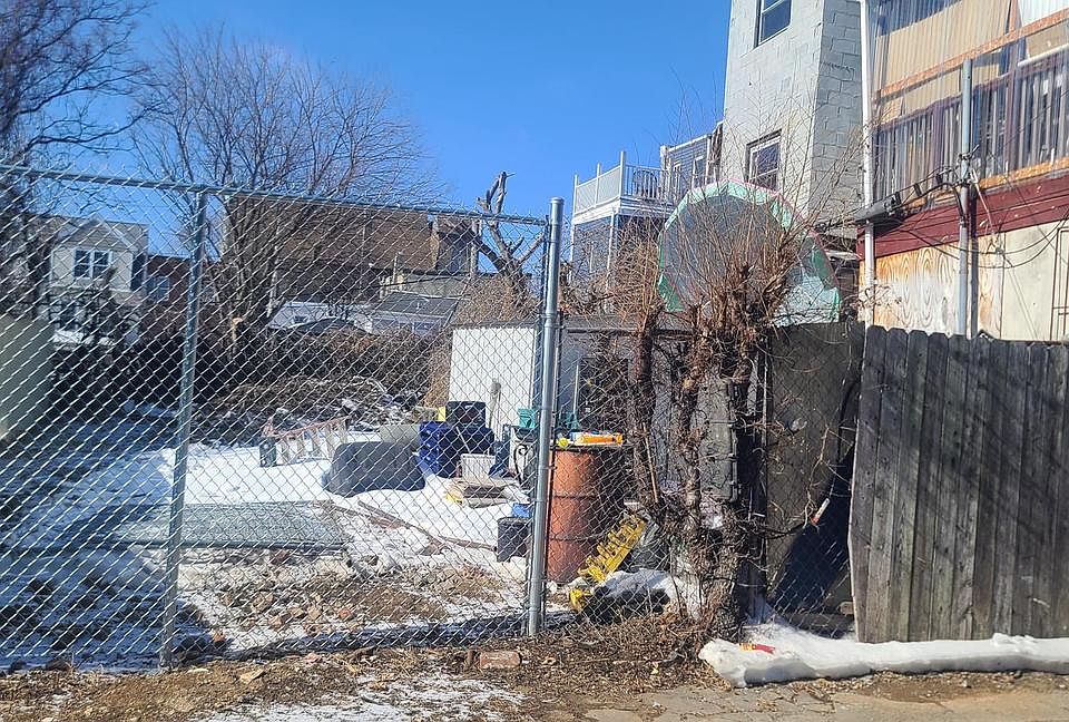 2nd image of 2258 N Reese St
